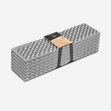 Load image into Gallery viewer, Folding foam trekking mattress - mt500 - 180 x 55 cm - 1 person - Sunny Outdoors