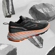 Load image into Gallery viewer, Men's running shoes kiprun ks 900 - black orange