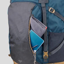 Load image into Gallery viewer, The travel backpack 70l - blue - Sunny Outdoors
