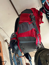 Load image into Gallery viewer, 80L duffel bag - Sunny Outdoors
