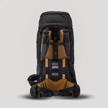 Load image into Gallery viewer, Men's Trekking 70+10L Backpack MT900 Symbium
