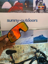 Load image into Gallery viewer, Running and cycling Sunglasses
