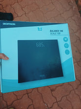 Load image into Gallery viewer, Scale 100 personal scales - glass
