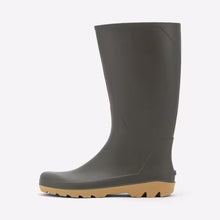 Load image into Gallery viewer, G100 Waterproof Tall Wellies - Green - Sunny Outdoors
