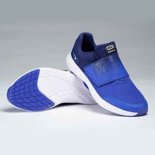 Load image into Gallery viewer, Kids' rip-tab trainers at easy - blue - Sunny Outdoors
