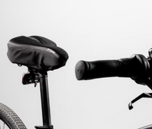 Load image into Gallery viewer, 500 Saddle Cover MemoryFoam - Size L - Black
