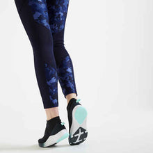 Load image into Gallery viewer, Women's phone pocket fitness high-waisted leggings, blue - Sunny Outdoors
