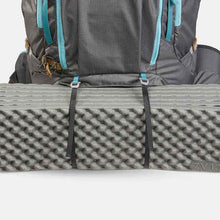 Load image into Gallery viewer, Women's trekking backpack 55+10 l - mt500 air - Sunny Outdoors
