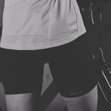 Load image into Gallery viewer, 100 Women's Bibless Cycling Shorts - Black - Sunny Outdoors
