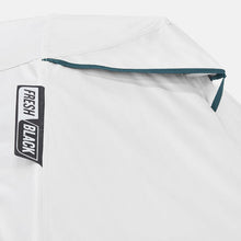 Load image into Gallery viewer, 2 person blackout poled tent - mh100 fresh &amp; black - Sunny Outdoors
