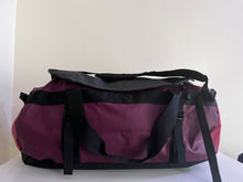 Load image into Gallery viewer, The North Face Duffel Bag- Red
Black
