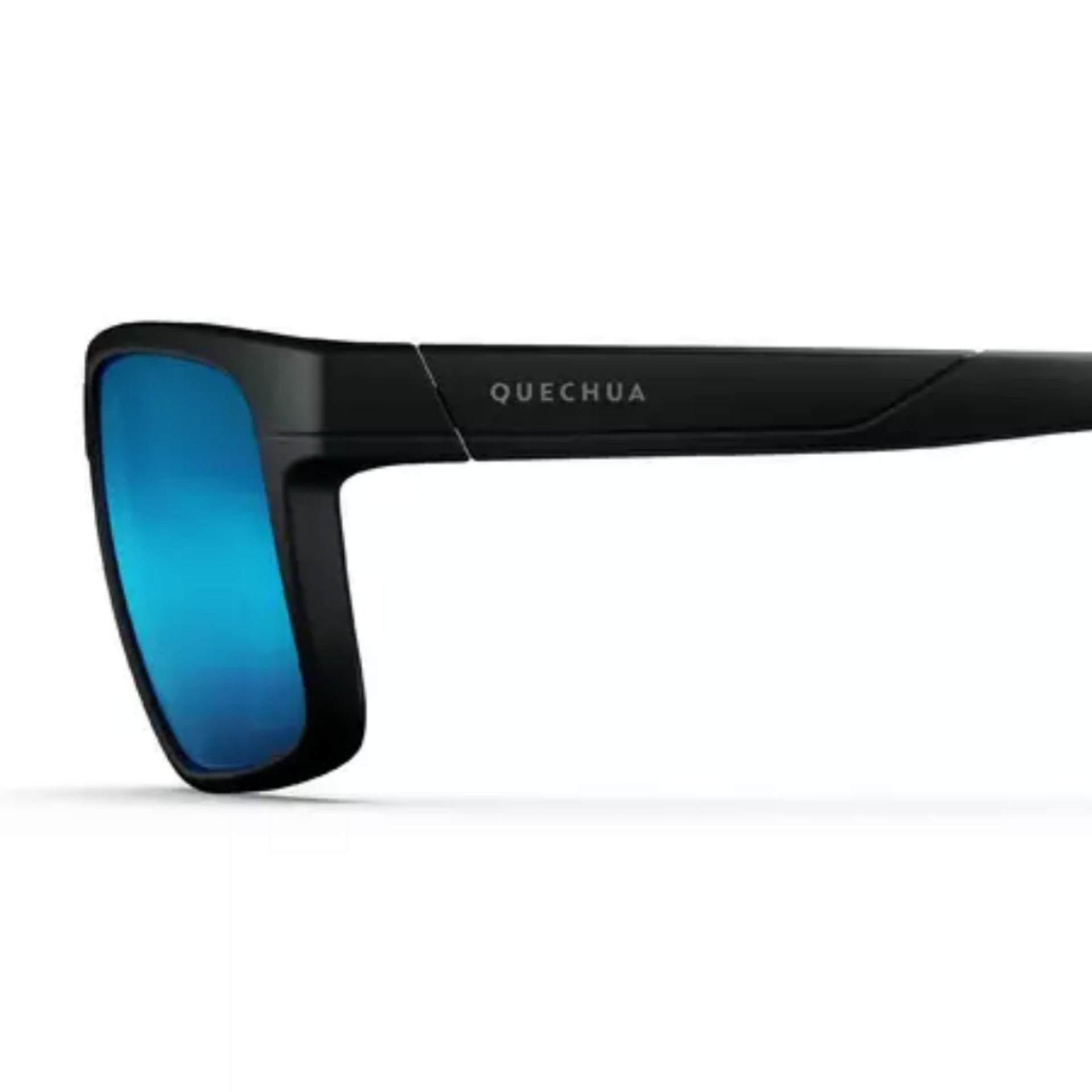 The stylish design of our QUECHUA Adult's polarised Category 4 Hiking  Sunglasses MH570 Unique size