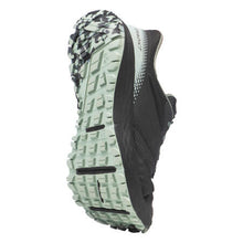 Load image into Gallery viewer, Men's trail running shoes tr2 - black green - Sunny Outdoors
