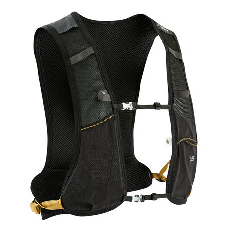 Trail running hydration bag 5l - black/basic bronze