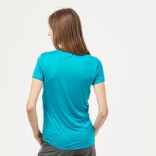 Load image into Gallery viewer, Women's short-sleeved walking t-shirt-Turquoise - Sunny Outdoors
